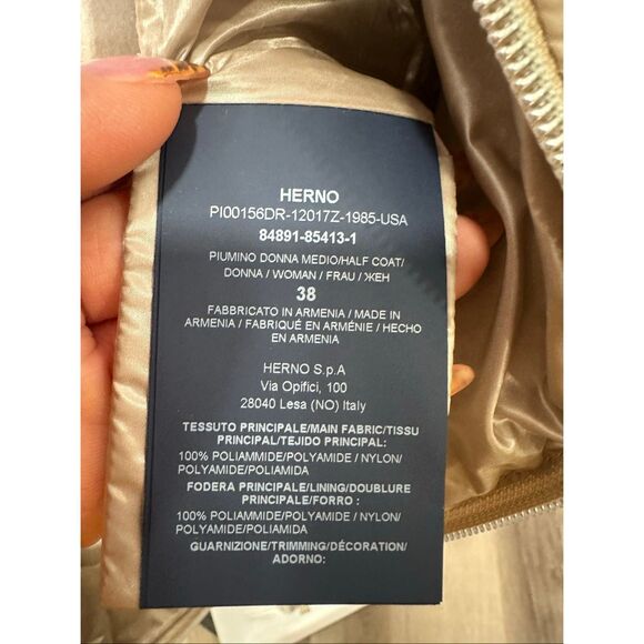 Herno Quilted Coat in Chantilly IT 38/ US 2 $855 - Picture 14 of 14